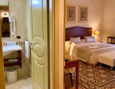 Junior Suite with Balcony