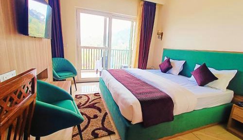 Deluxe Double Room with Balcony