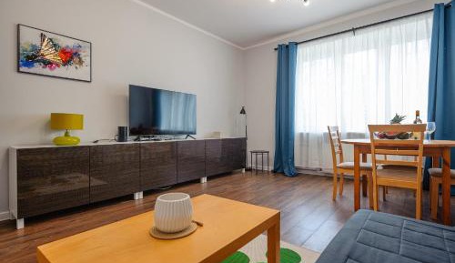 One-Bedroom Family Apartment