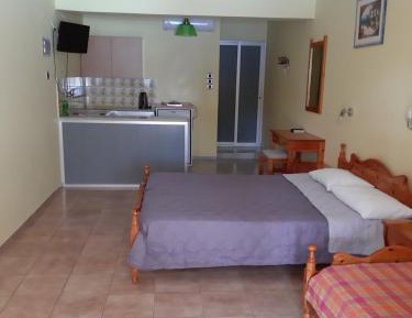 Triple Room with Pool View
