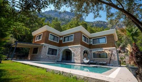 Villa with Private Pool