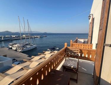 Double or Twin Room with Sea View