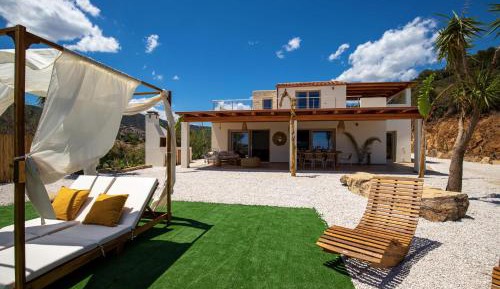 Villa with Sea View