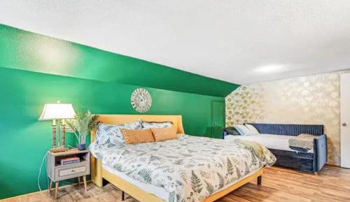 Four-Bedroom Holiday Home