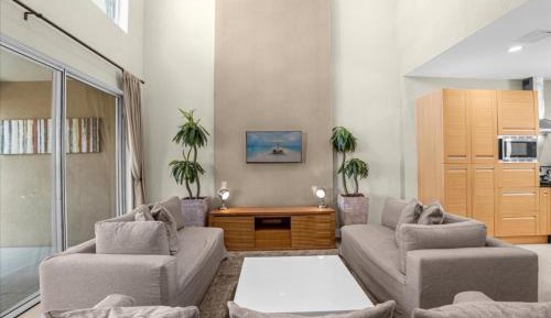 Three-Bedroom Holiday Home 