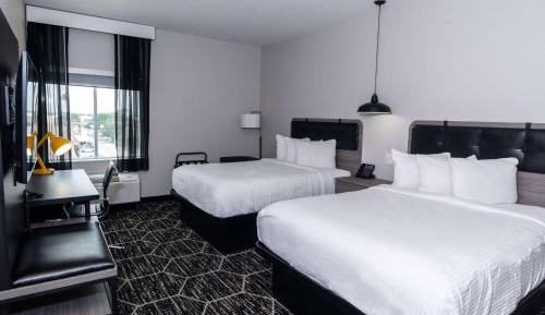 Queen Room with Two Queen Beds - Mobility Access/Non-Smoking