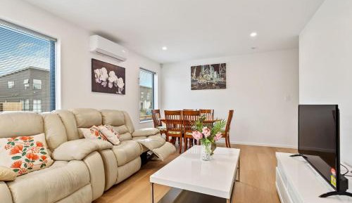 Three-Bedroom Townhouse