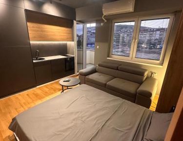 One-Bedroom Apartment with Balcony