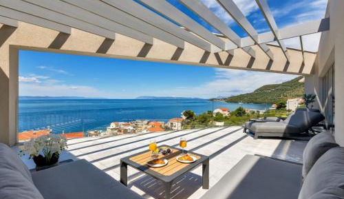 Villa with Sea View