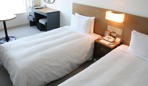 Standard Twin Room - Single Use - Non-Smoking