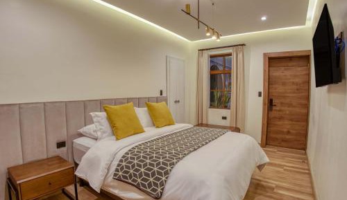 Deluxe Double Room with Bath