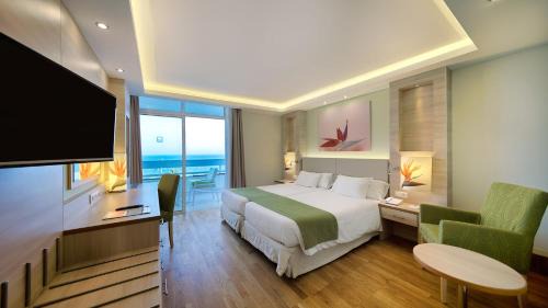 Twin Room with Sea View