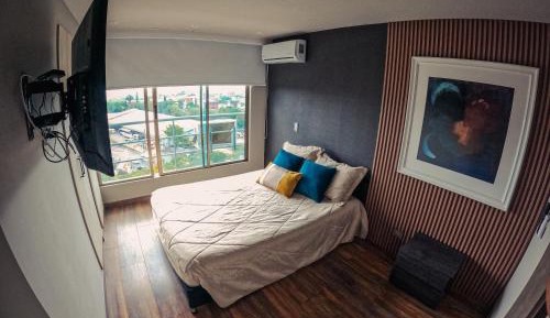One-Bedroom Deluxe Apartment