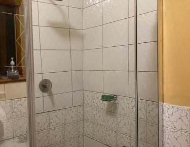 Deluxe Double Room (2 Adults + 1 Child)