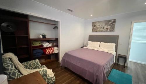 One-Bedroom House