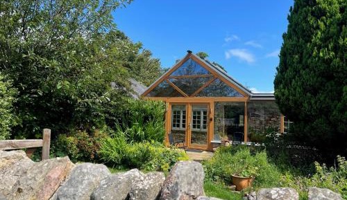 Three-Bedroom Holiday Home 
