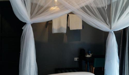 Single Room with Balcony