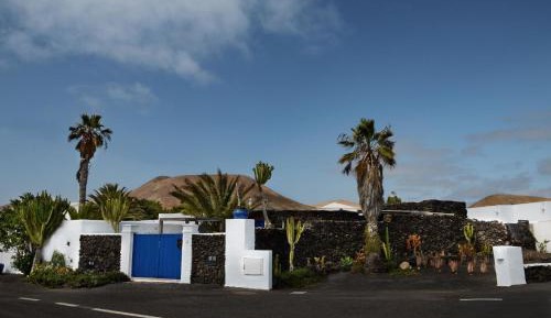 One-Bedroom Holiday Home