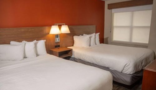 1 Queen Bed and 2 Double Beds, Two-Bedroom, Mobility Accessible Suite, NSMK