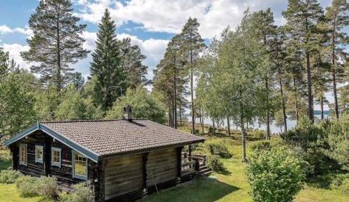 Two-Bedroom Holiday Home