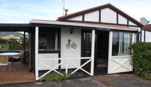 One-Bedroom Cottage