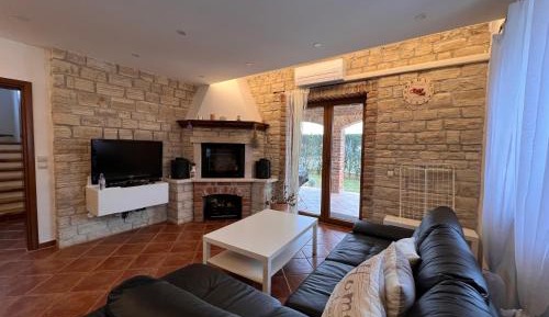 Four-Bedroom Holiday Home