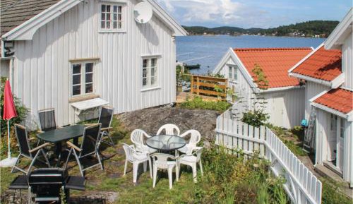 Two-Bedroom Holiday Home