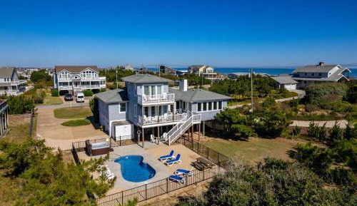 Four-Bedroom Holiday Home