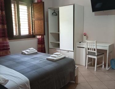 Triple Room with Terrace