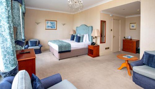 Junior Suite with Balcony