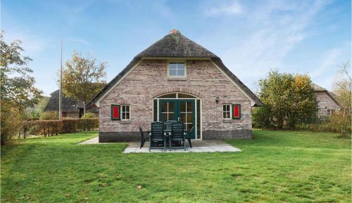 Three-Bedroom Holiday Home 