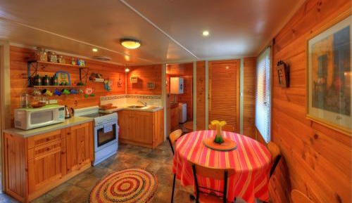Rosie's Two-Bedroom Cottage