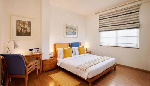 Boutique Room with 15% off on food and soft beverage and Laundry