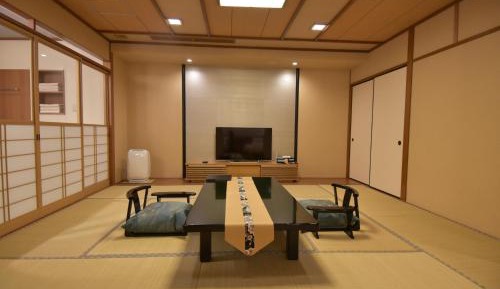 Suite with Tatami Space and Open-Air Bath -Non-Smoking 404