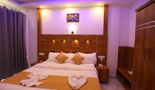 King Suite with Balcony