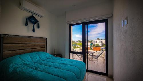 Double Room with Pool View