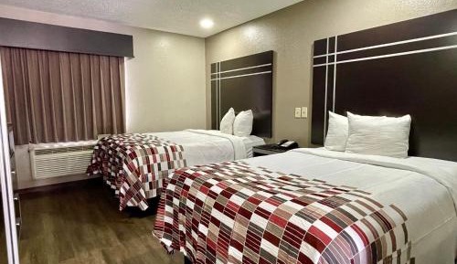 Deluxe Room with Two Double Beds Non-Smoking