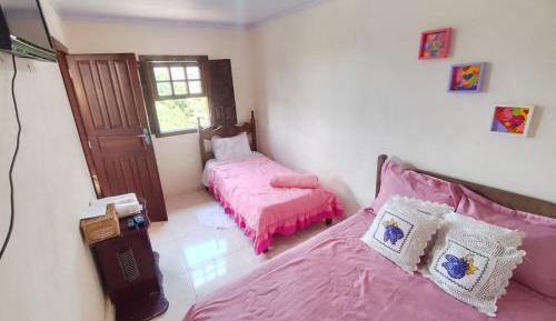 Deluxe Room (2 Adults + 1 Child)