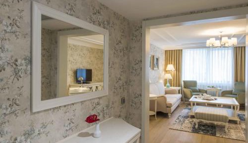 Executive Suite