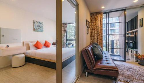 One-Bedroom Apartment