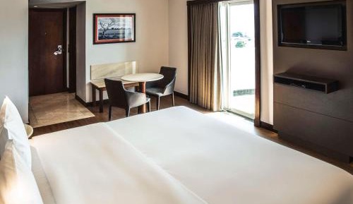 Superior Apartment with King Bed