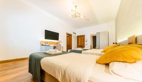 Economy Triple Room