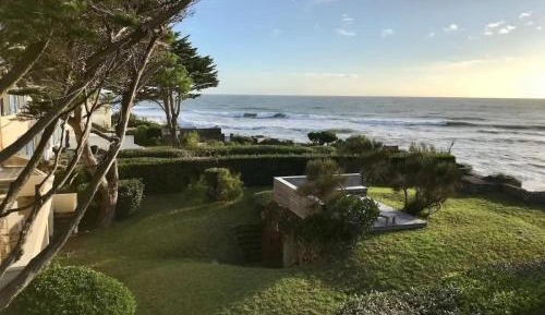 Villa with Sea View