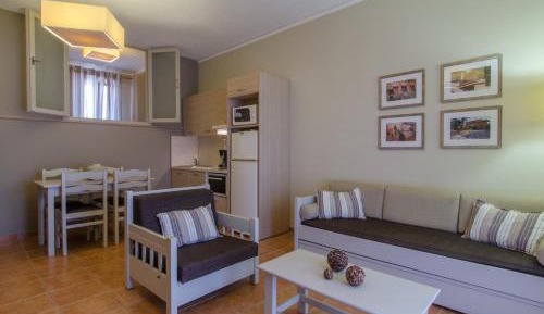 Superior Family Studio