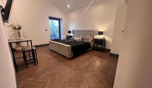 Superior King Room