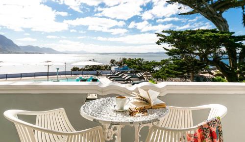 Panoramic Room with Balcony