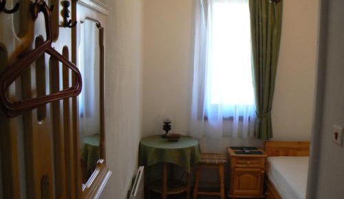 Single Room with Private Bathroom