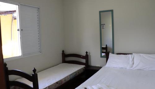 Economy Triple Room with Shared Bathroom