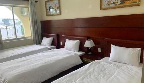 Triple Room with Private Bathroom