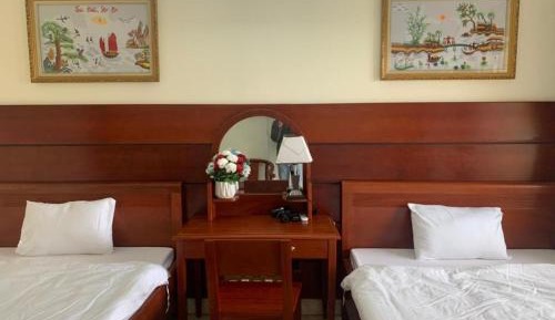 Twin Room with Bathroom